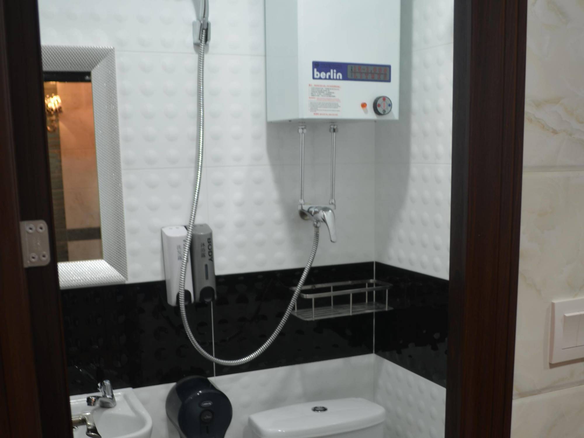 Skycity Hostel Hong Kong Exterior photo