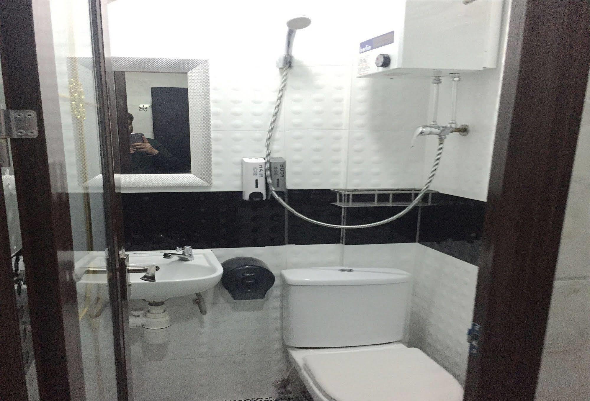 Skycity Hostel Hong Kong Exterior photo